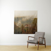 Bos houten huis: rustige scène wandkleed (In situ)