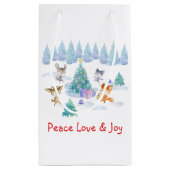 Bosdieren dansen rond de kerstboom klein cadeauzakje (Achterkant)