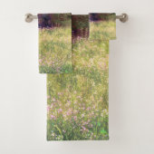 Bossen die in de bijtende lente zijn gegoten bad handdoek (Insitu)