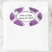 Bossen met Paarse hardebomen Ovale Sticker (Tas)