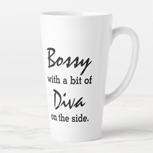 Bossy met een beetje diva Modern Trendy Latte Mok (Rechts)