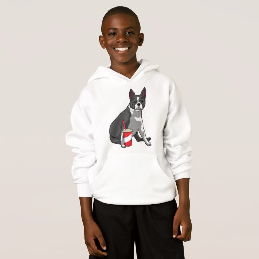 Boston Terrier avec boisson (Devant entier)