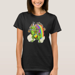 Boston Terrier-hond rijdt dansende Rex & regenboog T-shirt