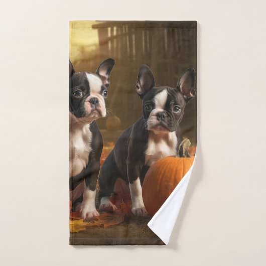 Boston Terrier Puppy Automne Citrouille de plaisir (Serviette à main)