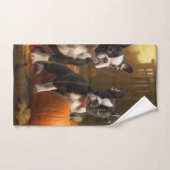 Boston Terrier Puppy Automne Citrouille de plaisir (Serviette à main)