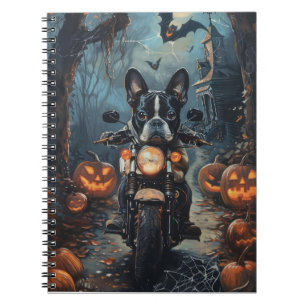 Boston Terrier rijdt op motorfiets Halloween griez Notitieboek