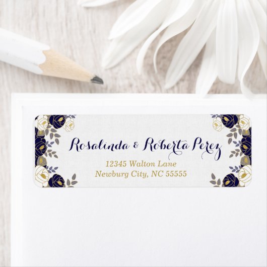 Botanicals in Blauw Wit en Goud Bloemen Etiket (Insitu)