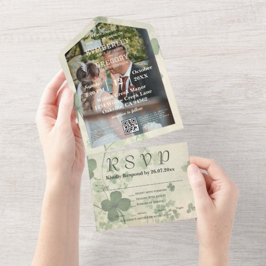 Botanische Klaver Groene Chartreuse Foto QR Code All In One Uitnodiging (Afscheurbaar)