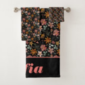 Botanische waterverf patroon custom roze zwart bad handdoek (Insitu)