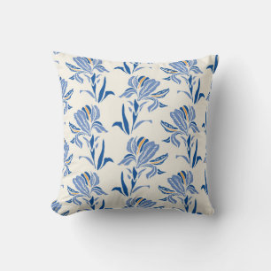 Botany Geometric Baroque Iris Flower Pattern. Seam Kussen