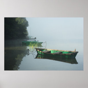 Boten op kalm water poster