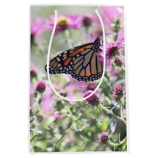 Botervlieg en Paarse weidebloemen Medium Cadeauzakje (Voorkant)