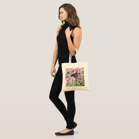 Botervlieg en Paarse weidebloemen Tote Bag (Voorkant (model))