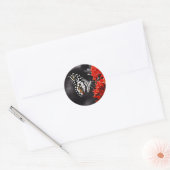 Botervlieg op rode bloemen ronde sticker (Envelop)