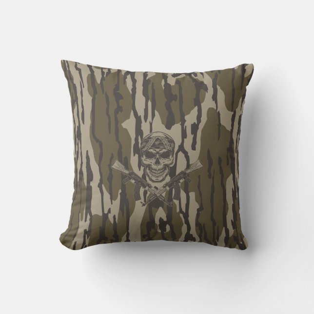 Bottomland Camo  Classic geweer en schedel Kussen (Voorkant)