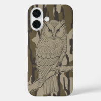 Bottomland Camo Owl op Branch
