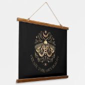 Bouche dorée céleste accrochant la tapisserie (Angulaire)