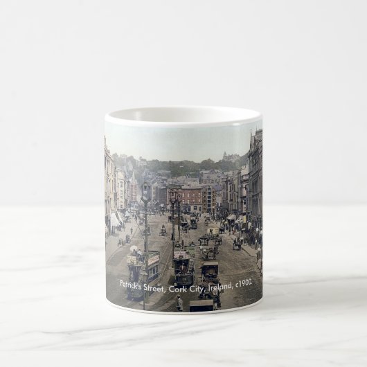 Bouchez la tasse de l'Irlande de ville, la rue (Centre)