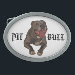 Boucle de ceinture de Pitbull<br><div class="desc">Cette boucle de ceinture montre les mots "pitbull" et une photographie d'un nez bleu beau Pitbull appelé Sarge. Une boucle de ceinture parfaite pour chaque amant de Pitbull qui sait la nature, la force, la fidélité, le courage et l'énergie affectueux de cette race exceptionnelle de chien. Sarge est vu avec...</div>