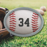 Boucle De Ceinture Ovale Baseball avec numéro personnalisable<br><div class="desc">Photo macro d'un Baseball flambant neuf avec couture rouge. Un cadeau parfait pour le freak de baseball ou le fanatique du sport.</div>