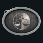 Boucle De Ceinture Ovale Des échelles de justice robustes<br><div class="desc">Cool grunge métal industriel look dame justice écailles avocat droit design criminel. Idéal pour les cadeaux ! Disponible sur les tee - shirts, les boîtiers de smartphones, les mousepads, les porte - clés, les affiches, les cartes, les couvertures électroniques, les manches d'ordinateur portable / carnet, les casquettes, les tasses, et...</div>