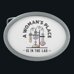 Boucle De Ceinture Ovale La place d'une femme est dans le laboratoire - Sci<br><div class="desc">Célébrez les femmes dans STEM avec ce design "Une place de femme est dans le laboratoire" ! Avec de jolies illustrations inspirées de la chimie, ce graphique est parfait pour les femmes scientifiques, chimistes, chercheurs et amateurs de sciences. Que vous soyez dans le laboratoire ou que vous soyez en soutien...</div>