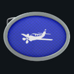 Boucle De Ceinture Ovale Plan bleu<br><div class="desc">Vous aimerez ce cool bleu avion aviateur avion pilote aviateurs conception. Idéal pour les cadeaux ! Disponible sur les tee - shirts, les boîtiers de smartphones, les mousepads, les porte - clés, les affiches, les cartes, les couvertures électroniques, les manches d'ordinateur portable / carnet, les casquettes, les tasses, et plus...</div>