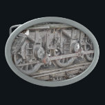 BOUCLE DE CEINTURE OVALE ROUES DE TRAIN À VAPEUR<br><div class="desc">Un design artistique de roues de train à vapeur.</div>