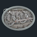 BOUCLE DE CEINTURE OVALE ROUES DE TRAIN À VAPEUR<br><div class="desc">Un design artistique de roues de train à vapeur.</div>