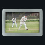 BOUCLE DE CEINTURE RECTANGULAIRE CRIQUER<br><div class="desc">Un design d'art simple d'un match de cricket du village du dimanche après-midi.</div>