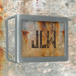 Boucle De Ceinture Rectangulaire Grunge Urbain Rusty Gris élégant<br><div class="desc">Le détail architectural de mur en béton gris et rouillé avec jaune doré,  gris,  noir et gris foncé a créé cette boucle de ceinture abstraite avec son attrait urbain industriel et pointu. Grunge sophistiqué et élégant personnalisé avec initiales. Cette image est une photo de rue originale de JLW_PHOTOGRAPHY.</div>