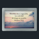 BOUCLE DE CEINTURE RECTANGULAIRE MOTIVATION DE SLEVER MATTHEW 19:26 PHOTO DESIGN<br><div class="desc">Avec l'Homme c'est impossible, mais avec Dieu toutes les choses sont possibles. Soyez un messager de la puissance de Jésus-Christ avec ce magnifique lever de soleil sur la conception photo de l'océan avec le verset des Écritures encourageants Luc 6:20 sur les Tee - shirts et les Cadeaux. Ce joli dessin...</div>