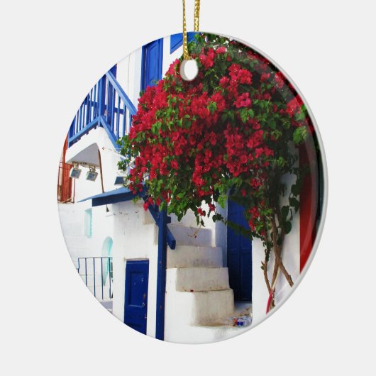 Bougainvillea groeit thuis in Mykonos, Griekenland Keramisch Ornament (Links)