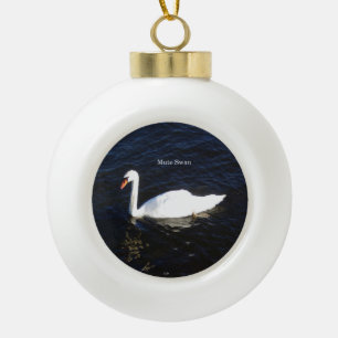 Boule de cygne muet ou ornement de flocon de neige