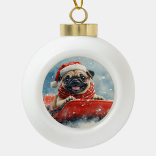 Boule En Céramique Chien Carlin en Luge Laissez Tomber la Neige Noël