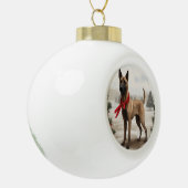 Boule En Céramique Chien malinois belge à Noël de neige (Gauche)