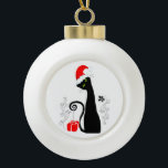 Boule En Céramique Noël moderne Kitty<br><div class="desc">Kitty de Noël moderne - un chat noir mignon portant le chapeau de Noël assis avec des cadeaux rouges</div>