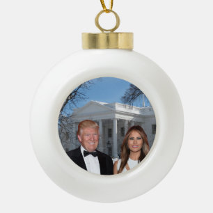 Boule En Céramique Noël Trump : Donald et Melania