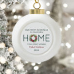 Boule En Céramique Premier Noël dans notre nouvelle maison Watercolor<br><div class="desc">Prenez la joie de votre premier Noël dans votre nouvelle maison avec notre magnifique ornement de couronne d'aquarelle. Célébrez cette étape spéciale avec un gardien joliment ouvragé qui ajoute une touche d'élégance à votre décor de vacances.</div>