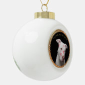 Boule En Céramique Un pitbull blanc avec des baisers rouges partout s (Gauche)