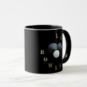 Boules de pelouse noires, Mug de café (Devant droit)
