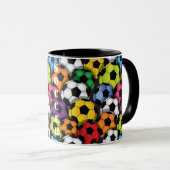 Boules de soccer colorées Mug (Devant droit)