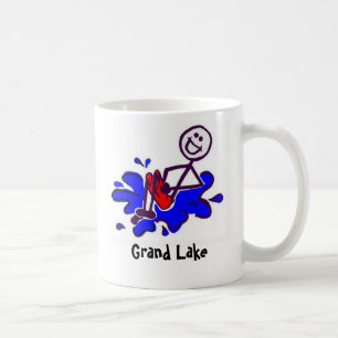 Boulet de canon dans la tasse de café grande de