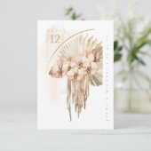 Bouquet de mariage Boho Oasis Numéro de table ID95 (Debout devant)