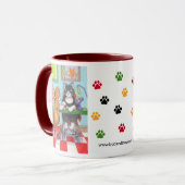 Bourgeon de chats de manucure et tasse élégante (Devant gauche)