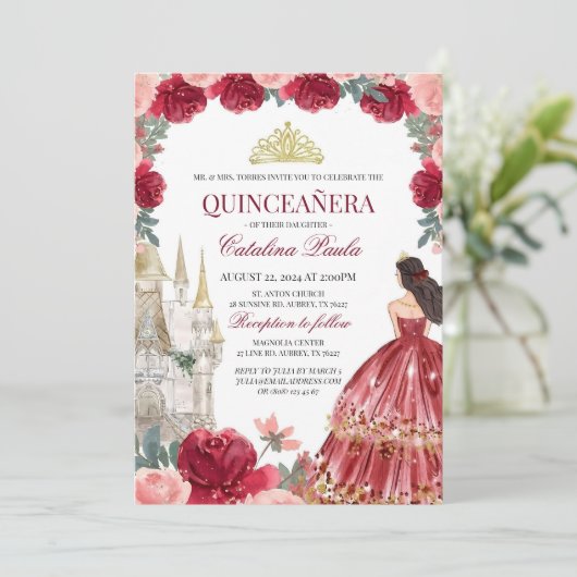 Bourgogne Blush Bloemen Quinceanera Uitnodiging Ro (Staand voorkant)