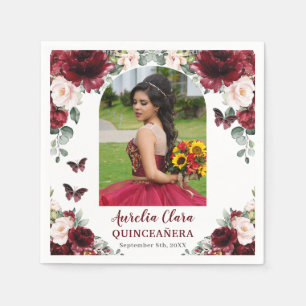 Bourgogne Blush Bloemen Vlinder Quinceañera Foto Servet