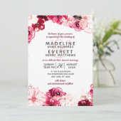 Bourgogne & Blush Floral Border Wedding Invitation (Debout devant)
