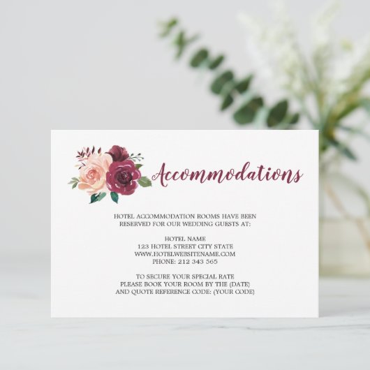 Bourgogne Dusty Roos Bloemen Trouwaccommodaties Informatiekaartje (Staand voorkant)