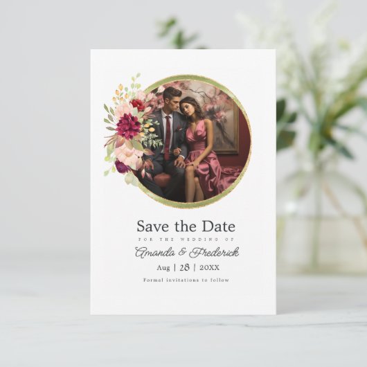 Bourgogne-Marsala, Bloem en Goud Geometrisch Save The Date (Staand voorkant)